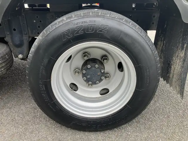 いすゞ エルフ 小型 平ボディ パワーゲート 床鉄板の中古トラック画像20