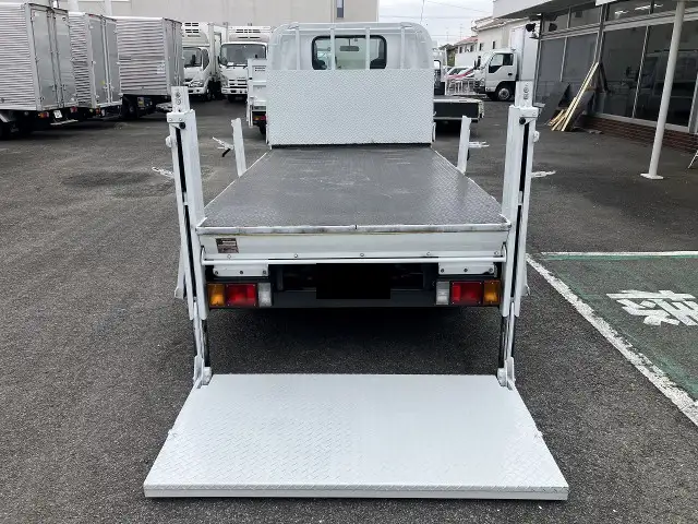 いすゞ エルフ 小型 平ボディ パワーゲート 床鉄板の中古トラック画像5