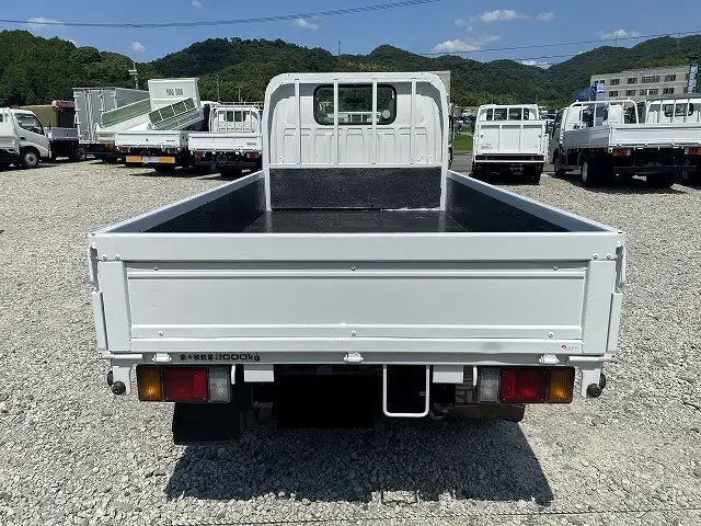 いすゞ エルフ 小型 平ボディ KR-NKR81EA H15の中古トラック画像3
