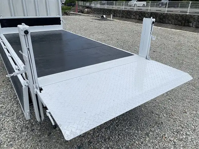 マツダ タイタン 小型 平ボディ パワーゲート TC-SYE6Tの中古トラック画像6