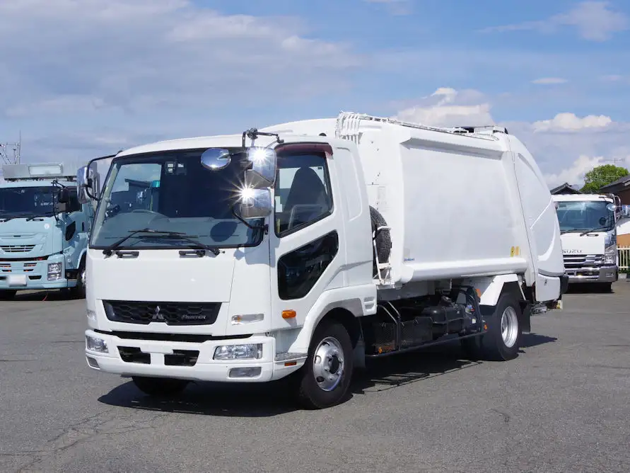 三菱 ファイター 中型/増トン パッカー車 プレス式 TKG-FK61Fの中古トラック画像1