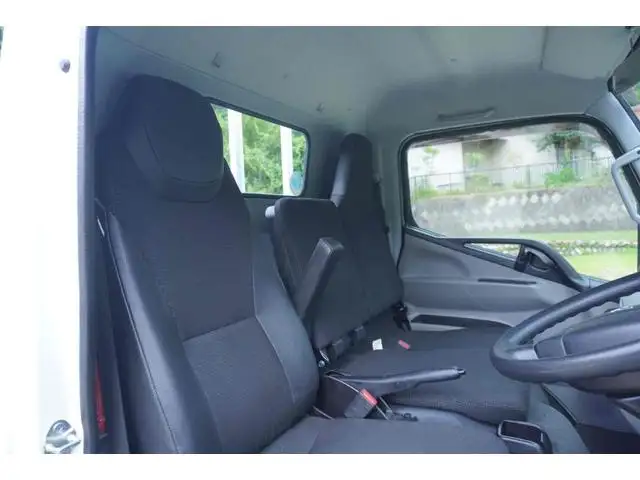 三菱 キャンター 小型 平ボディ  H31/R1の中古トラック画像7