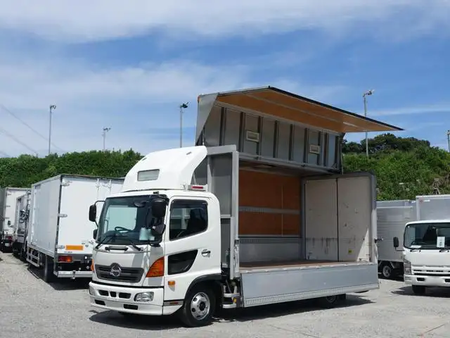 日野 レンジャー 中型/増トン ウイング TKG-FC9JHAA H28の中古トラック画像1