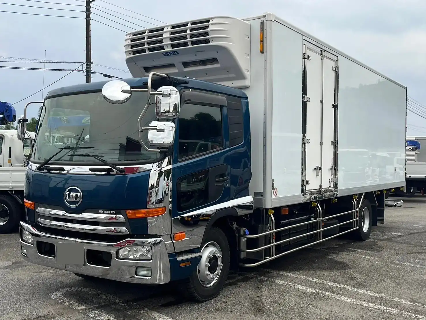 日産UD コンドル 中型/増トン 冷凍冷蔵 低温 パワーゲートの中古トラック画像1