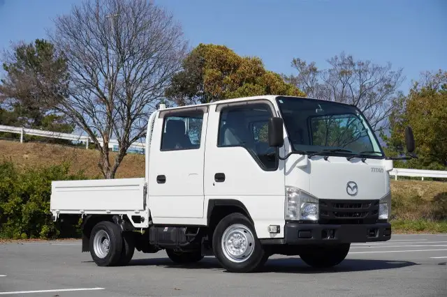 マツダ タイタン 小型 平ボディ Wキャブ 床鉄板の中古トラック画像2