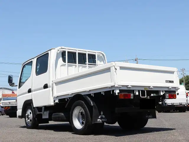 三菱 キャンター 小型 平ボディ Wキャブ PDG-FE70Dの中古トラック画像4