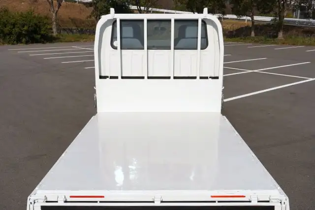 マツダ タイタン 小型 平ボディ Wキャブ 床鉄板の中古トラック画像8