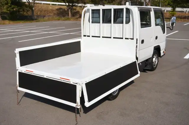 マツダ タイタン 小型 平ボディ Wキャブ 床鉄板の中古トラック画像6
