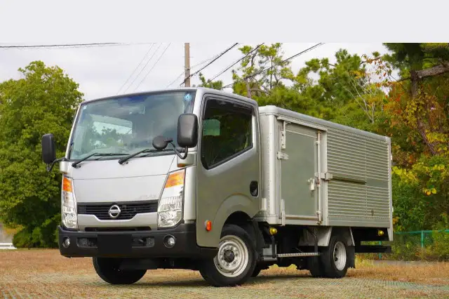 日産 アトラス 小型 アルミバン サイドドア TKG-SZ2F24｜画像1