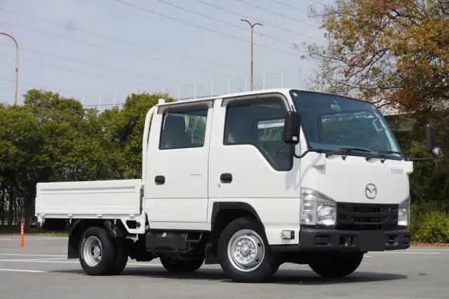 マツダ タイタン 小型 平ボディ Wキャブ TRG-LHR85Aの中古トラック画像2