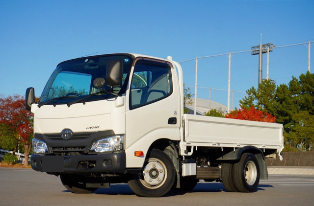 トヨタ ダイナ 小型 平ボディ 10尺 TPG-XZU605
