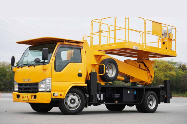 いすゞ エルフ 小型 高所・建柱車 高所作業車