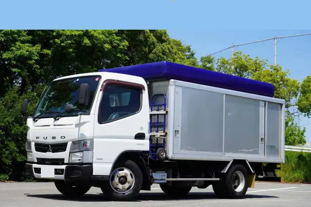 三菱 キャンター 小型 アルミバン ボトルカー サイドドア｜画像1