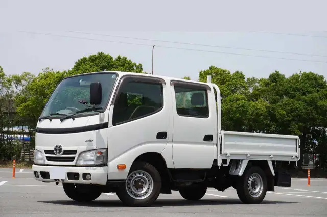 トヨタ トヨエース 小型 平ボディ Wキャブ LDF-KDY281 の中古トラック【車両No.170936】