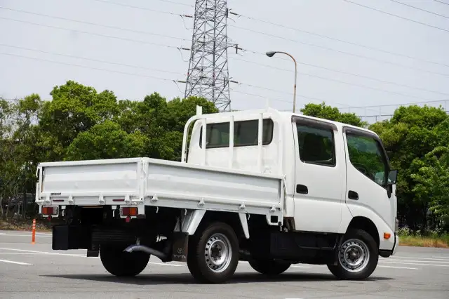 トヨタ トヨエース 小型 平ボディ Wキャブ LDF-KDY281の中古トラック画像3