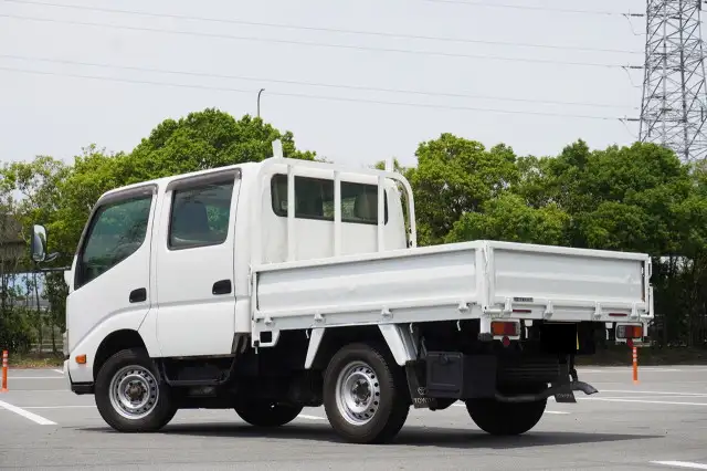 トヨタ トヨエース 小型 平ボディ Wキャブ LDF-KDY281の中古トラック画像4
