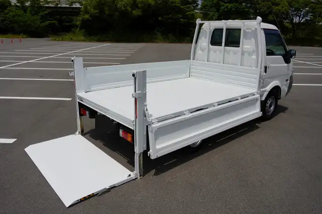 日産 バネット 小型 平ボディ パワーゲート ABF-SKP2LNの中古トラック画像6