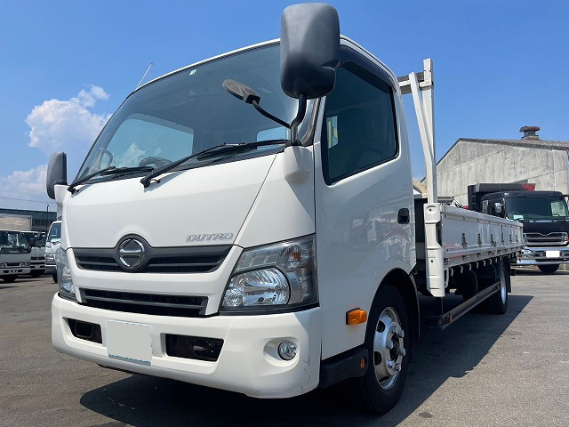 日野 デュトロ 小型 平ボディ 2KG-XZU730M R3 の中古トラック【車両No.172905】