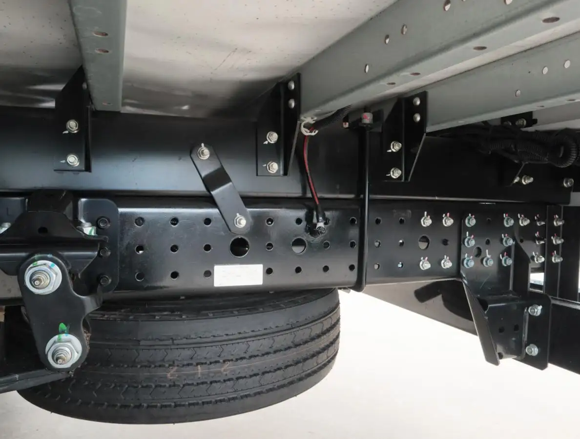 三菱 キャンター 小型 ウイング 2RG-FEB80 R5の中古トラック画像18