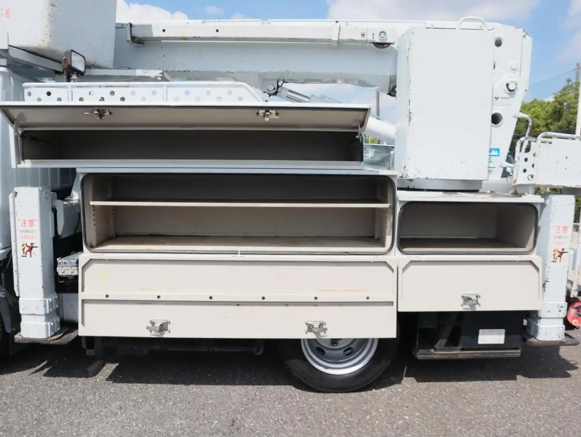 いすゞ エルフ 小型 高所・建柱車 高所作業車 電工仕様の中古トラック画像7