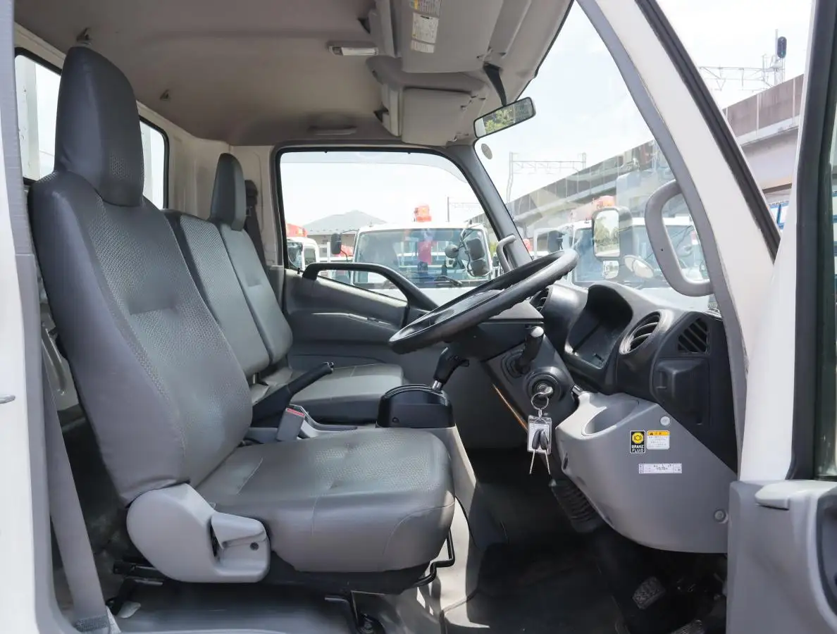 日野 デュトロ 小型 平ボディ TPG-XZC710M H29の中古トラック画像9