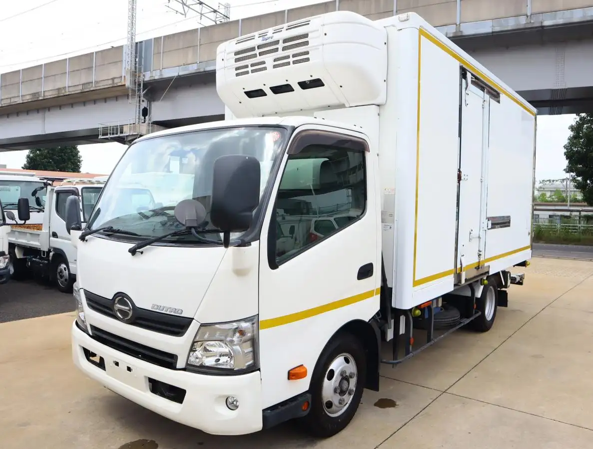 日野 デュトロ 小型 冷凍冷蔵 低温 パワーゲートの中古トラック画像1