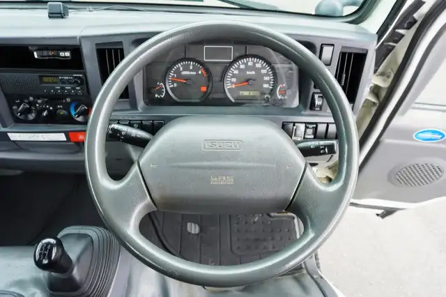 いすゞ エルフ 小型 平ボディ TKG-NJR85A H26の中古トラック画像13