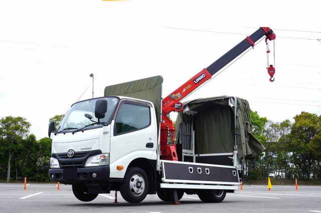 トヨタ トヨエース 小型 クレーン付 ショート TKG-XZC605