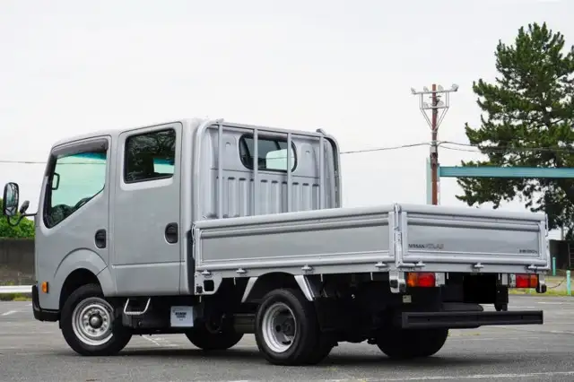 日産 アトラス 小型 平ボディ Wキャブ TKG-SZ2F24の中古トラック画像4