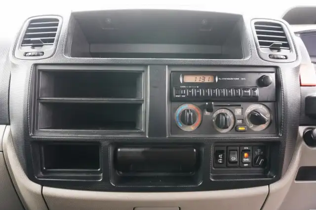 日産 アトラス 小型 平ボディ Wキャブ TKG-SZ2F24の中古トラック画像16