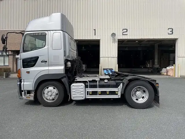日野 プロフィア 大型 トラクター ハイルーフ 1デフの中古トラック画像8