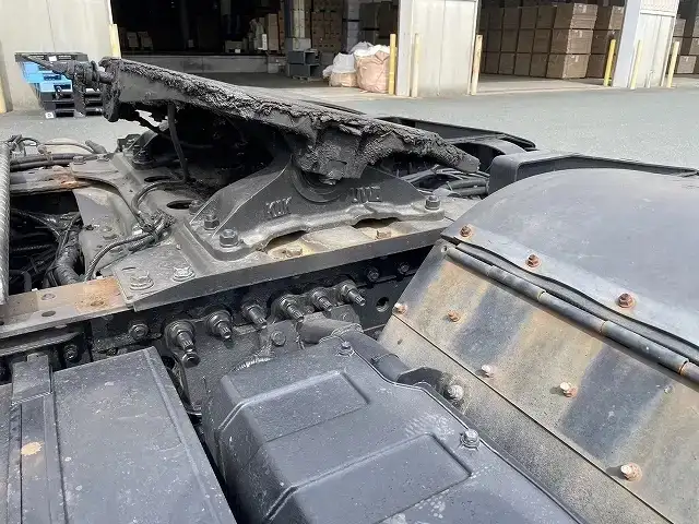 日野 プロフィア 大型 トラクター ハイルーフ 1デフの中古トラック画像12