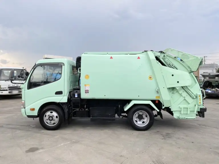 日野 デュトロ 小型 パッカー車 プレス式 TKG-XZU600Xの中古トラック画像4