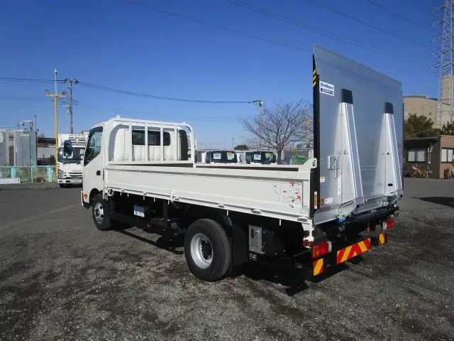 日野 デュトロ 小型 平ボディ パワーゲート 2KG-XZU710Mの中古トラック画像5