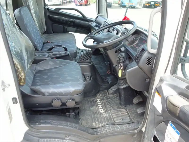 日野 レンジャー 中型/増トン クレーン付 4段 ラジコンの中古トラック画像13