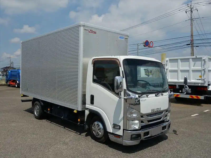 いすゞ エルフ 小型 アルミバン サイドドア TKG-NLR85ANの中古トラック画像2