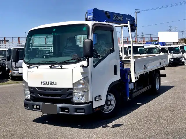 いすゞ エルフ 小型 クレーン付 4段 ラジコンの中古トラック画像1