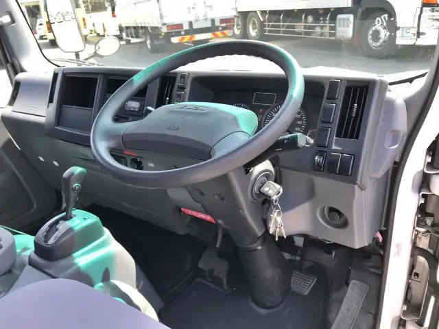 いすゞ エルフ 小型 クレーン付 4段 ラジコンの中古トラック画像10