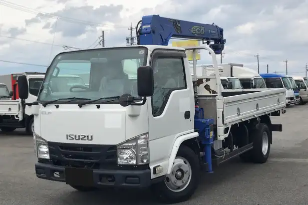 いすゞ エルフ 小型 クレーン付 3段 ラジコンの中古トラック画像1