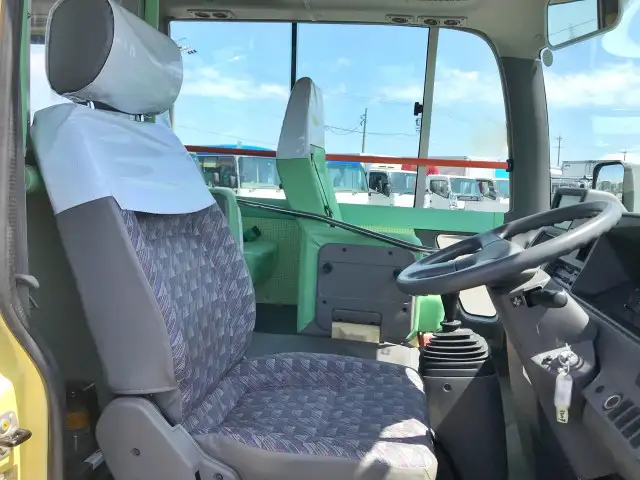 日産 シビリアン 小型 バス 園児バス ABG-DHW41の中古トラック画像6