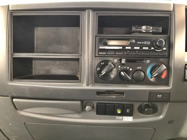 いすゞ フォワード 中型/増トン クレーン付 4段 ラジコンの中古トラック画像12