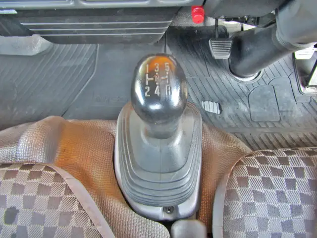 日産 アトラス 小型 平ボディ KR-AHR69 H17の中古トラック画像15