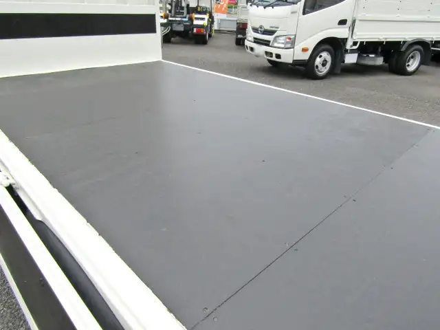 トヨタ トヨエース 小型 平ボディ BDG-XZU508 H21の中古トラック画像7