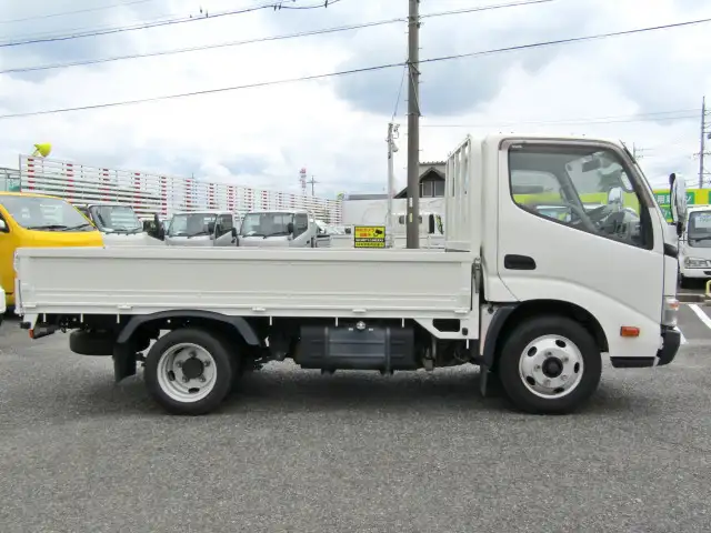 トヨタ トヨエース 小型 平ボディ BDG-XZU508 H21の中古トラック画像2