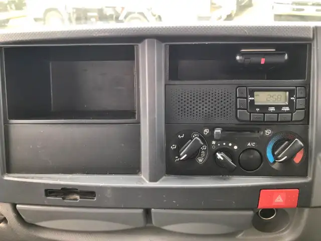 いすゞ エルフ 小型 クレーン付 4段 ラジコンの中古トラック画像13