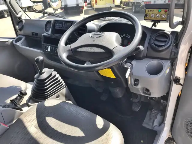 日野 デュトロ 小型 パッカー車 プレス式 TKG-XZU600Xの中古トラック画像10