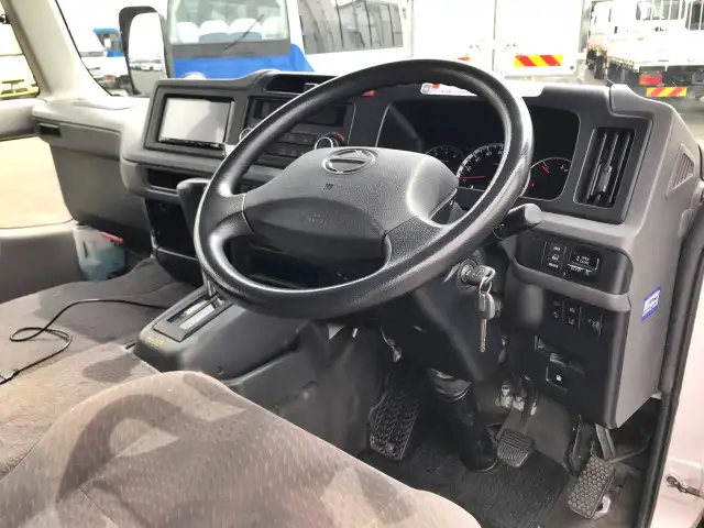 日野 リエッセ 小型 バス マイクロバス SKG-XZB70Mの中古トラック画像9