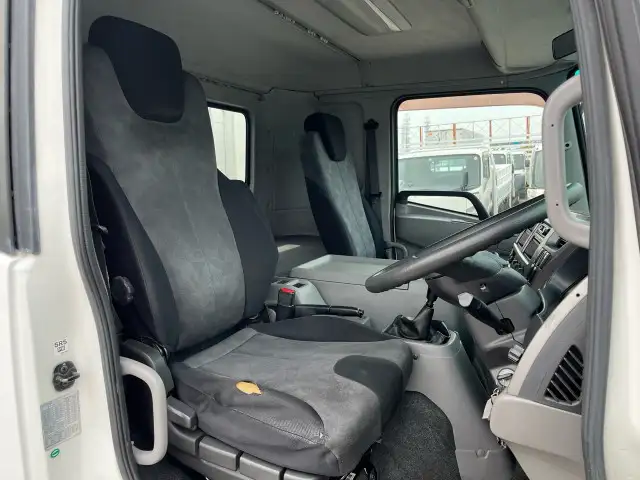 日産UD コンドル 中型/増トン 平ボディ ベッド TKG-MK38Lの中古トラック画像8