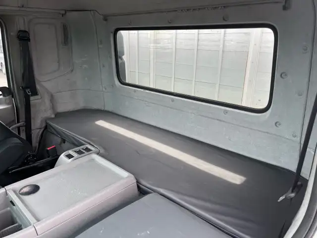 日産UD コンドル 中型/増トン 平ボディ ベッド TKG-MK38Lの中古トラック画像12