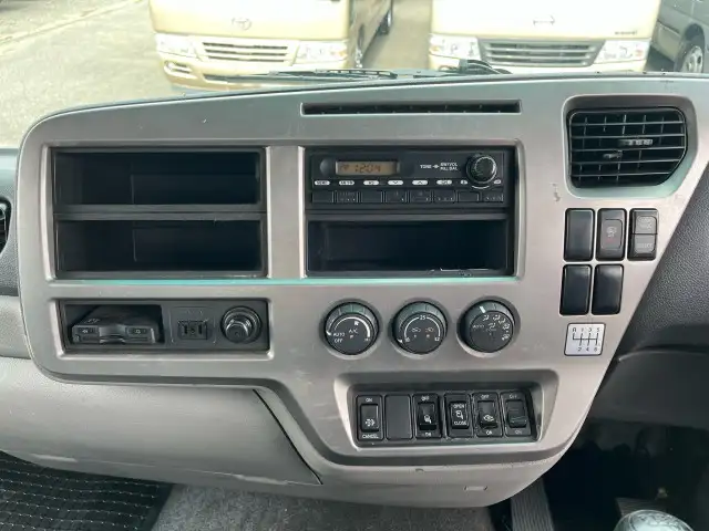 日産UD コンドル 中型/増トン 平ボディ ベッド TKG-MK38Lの中古トラック画像10
